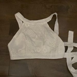 NEVER WORN Lace crop top. Size Large